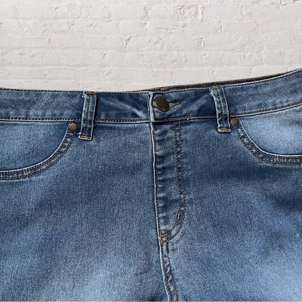 Dip Medium Rise Jegging Jeans - Picture 2 of 5